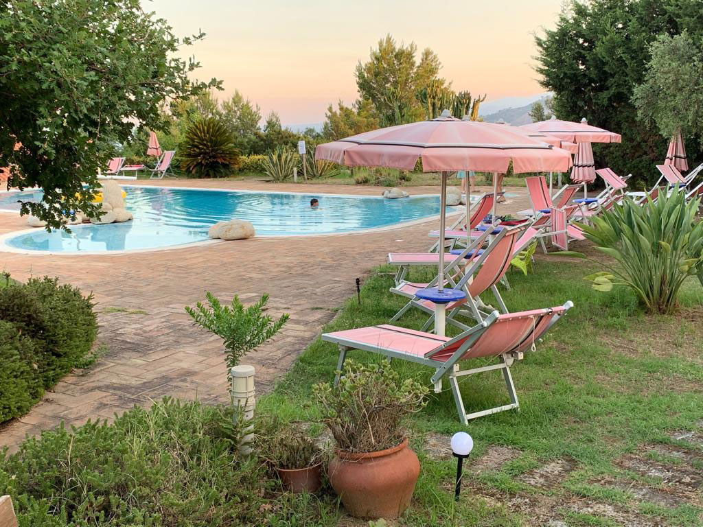 area-piscina-borgo-piazza10